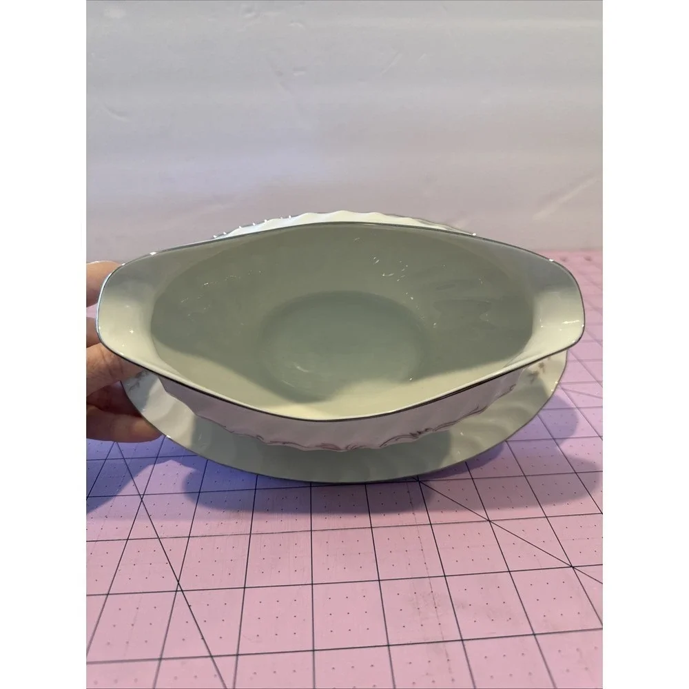 Gold Standard GST1 Gravy Boat 9